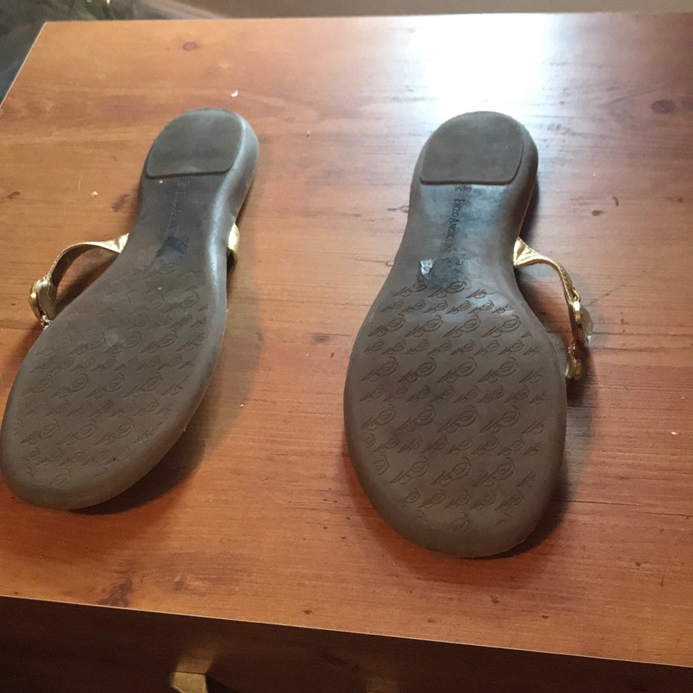 Gold enzo angioloni dressy sandal flats size 9.5m - Picture 3 of 5